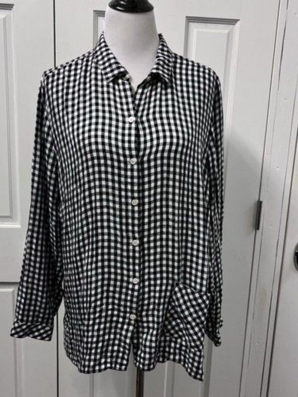 J Jill XL Shirt Button Front Black White Buffalo Check Long Sleeve Hip Pocket